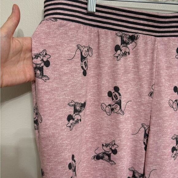 NWT Disney Two Piece Mickey and Minnie Pajama Set - Size XL - Picture 10 of 11